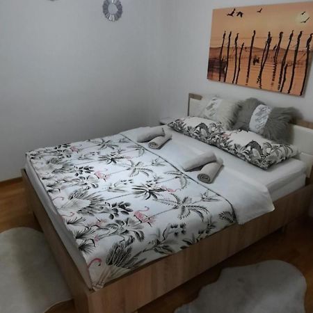 Apartman Bulevar Sarajevo - Free Parking Exterior photo