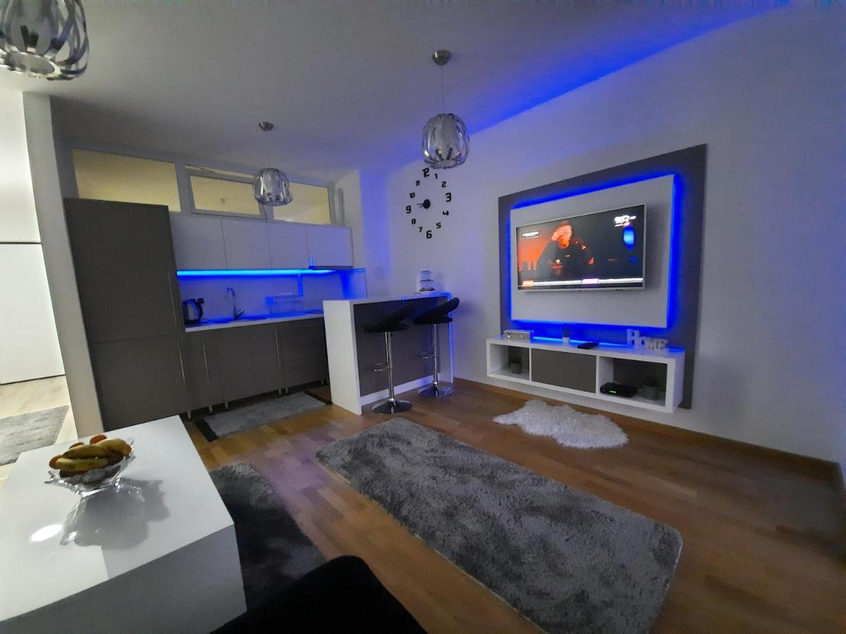Apartman Bulevar Sarajevo - Free Parking Exterior photo
